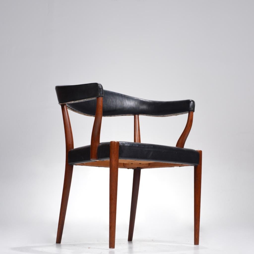 Jacob Kjær Model B49 teak and black leather armchair, circa 1955 - view 7