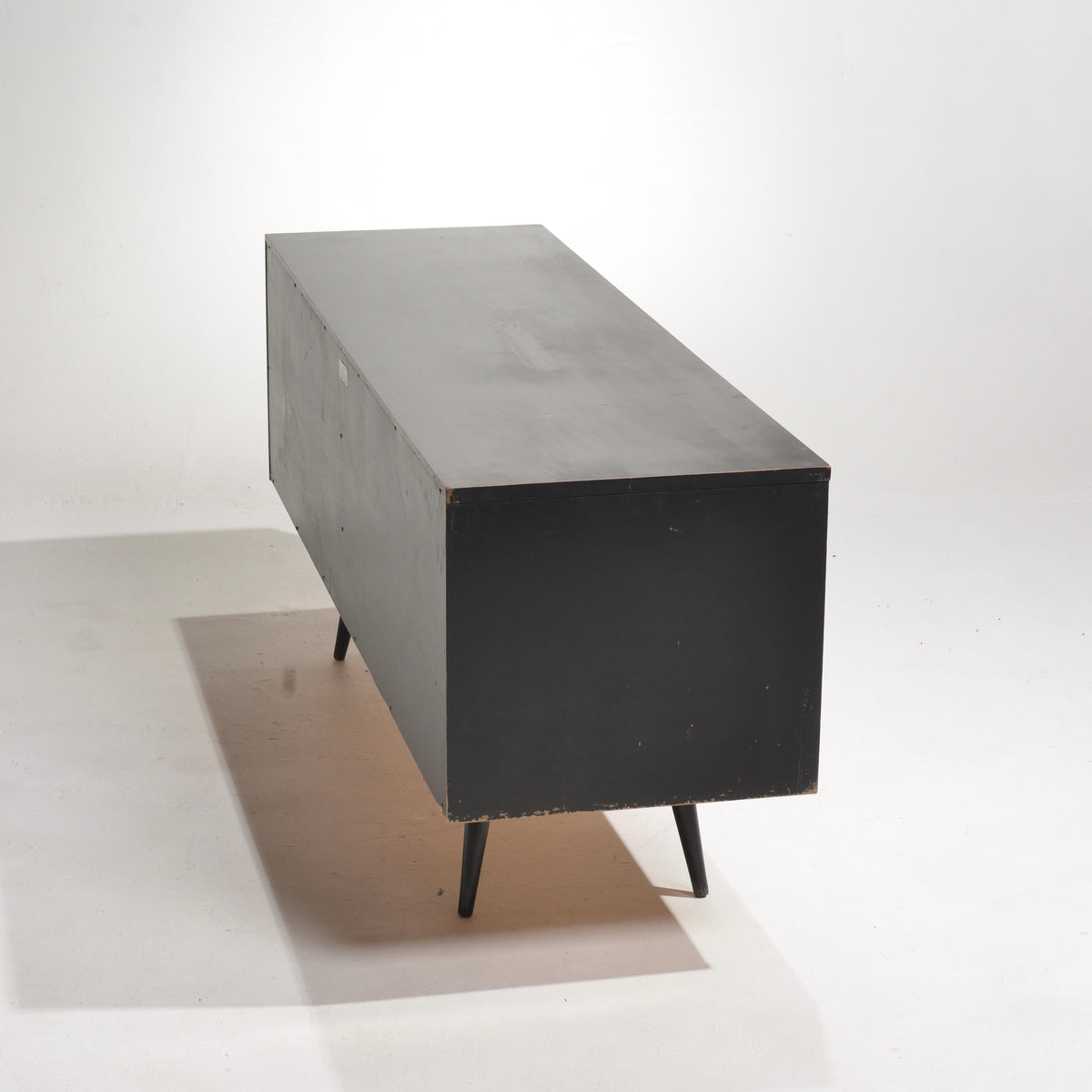 Paul McCobb Planner Group black lacquer credenza detail 17