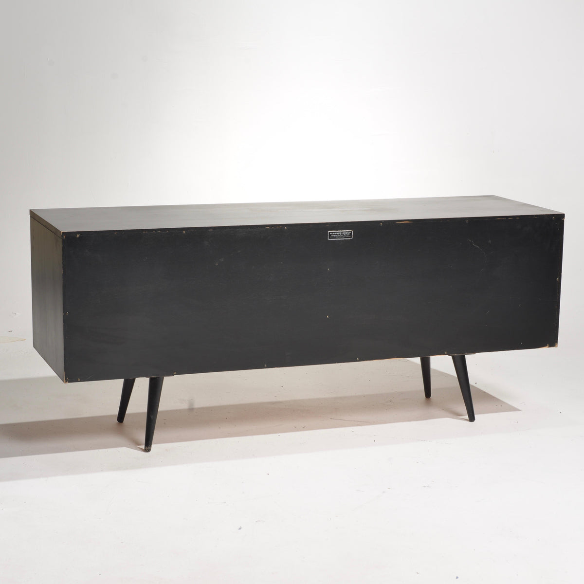 Paul McCobb Planner Group black lacquer credenza detail 14
