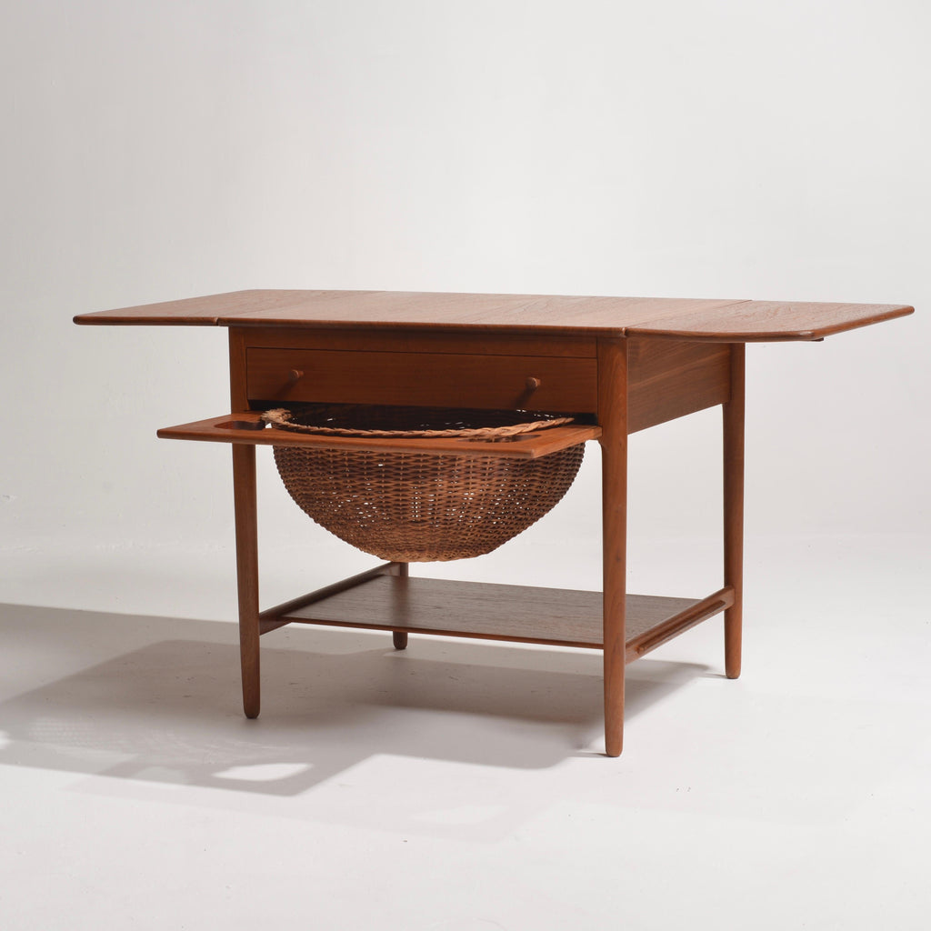 Hans Wegner AT-33 sewing table for Andreas Tuck detail 3
