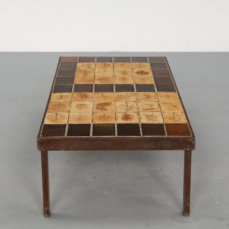Signed Roger Capron Garrigue coffee table with peripheral botanical tile border, circa 1960 - view 3
