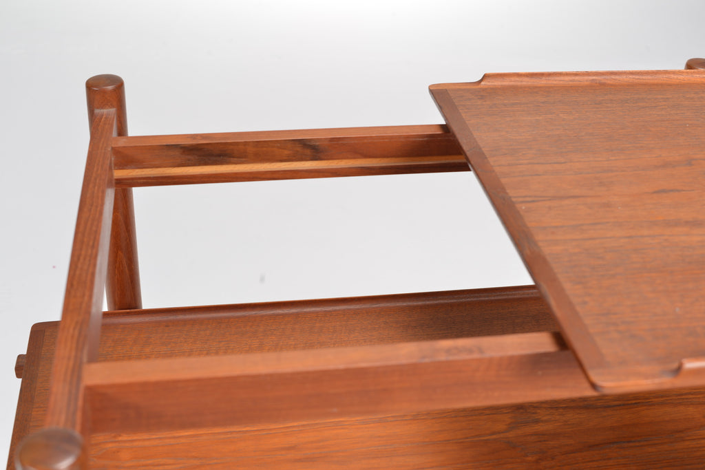 Mid-Century Modern Teak Extendable Bar Cart by Poul Hundevad