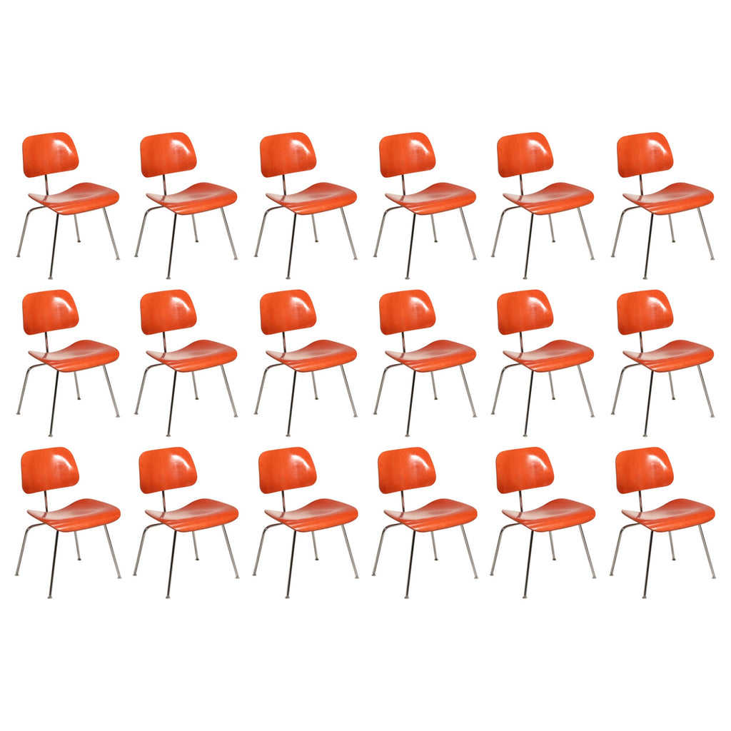 Charles and Ray Eames DCM molded plywood chair for Herman Miller, 1970 - view 1