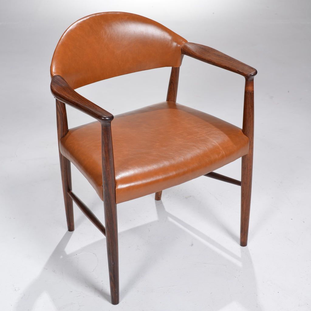 Ejner Larsen Aksel Bender Madsen rosewood leather armchair detail 2
