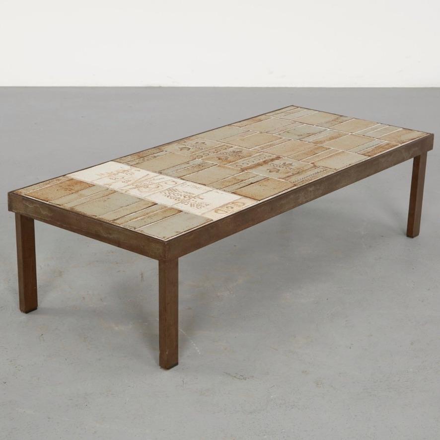 Signed Roger Capron Garrigue coffee table detail 4
