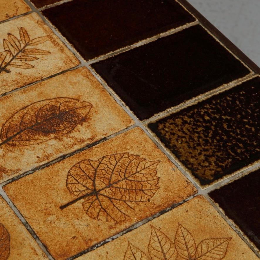 Signed Roger Capron Garrigue coffee table with peripheral botanical tile border, circa 1960 - view 13