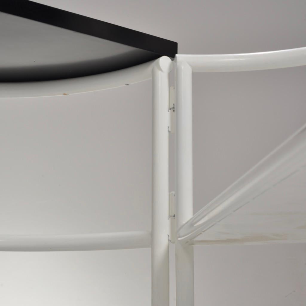 Italian Postmodern round rolling writing desk detail 3
