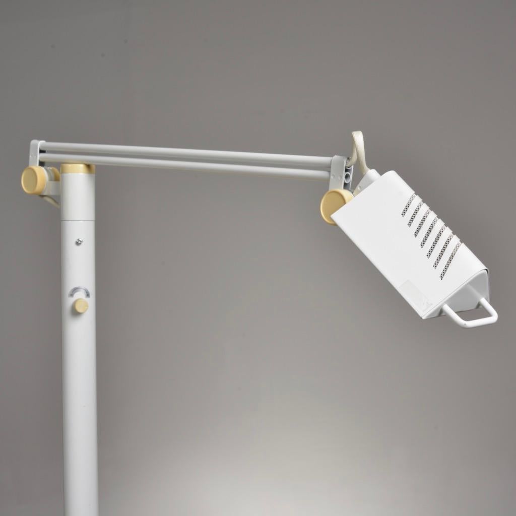 Italian Post-Modern adjustable floor lamp, circa 1980s - image 11