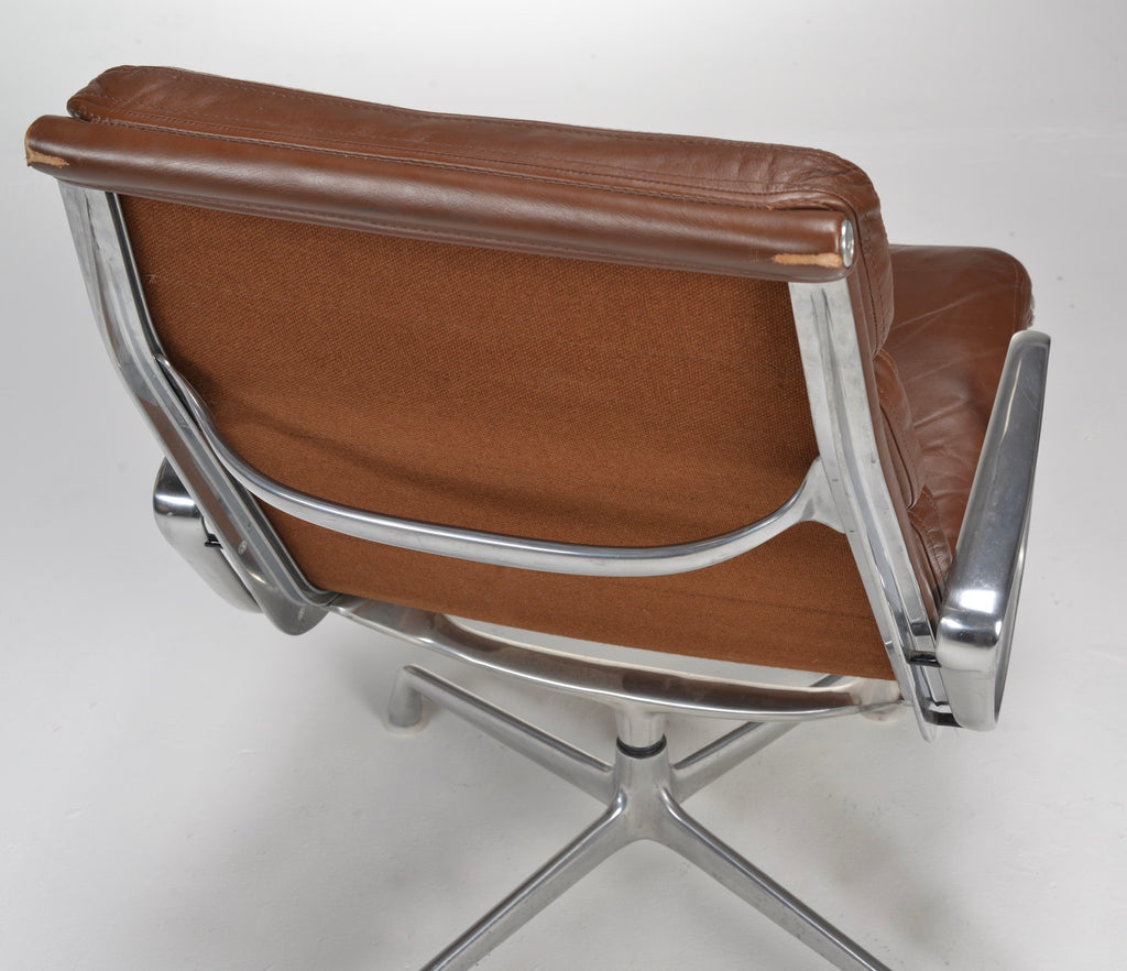 Herman Miller Eames Soft Pad Executive Lounge Chair