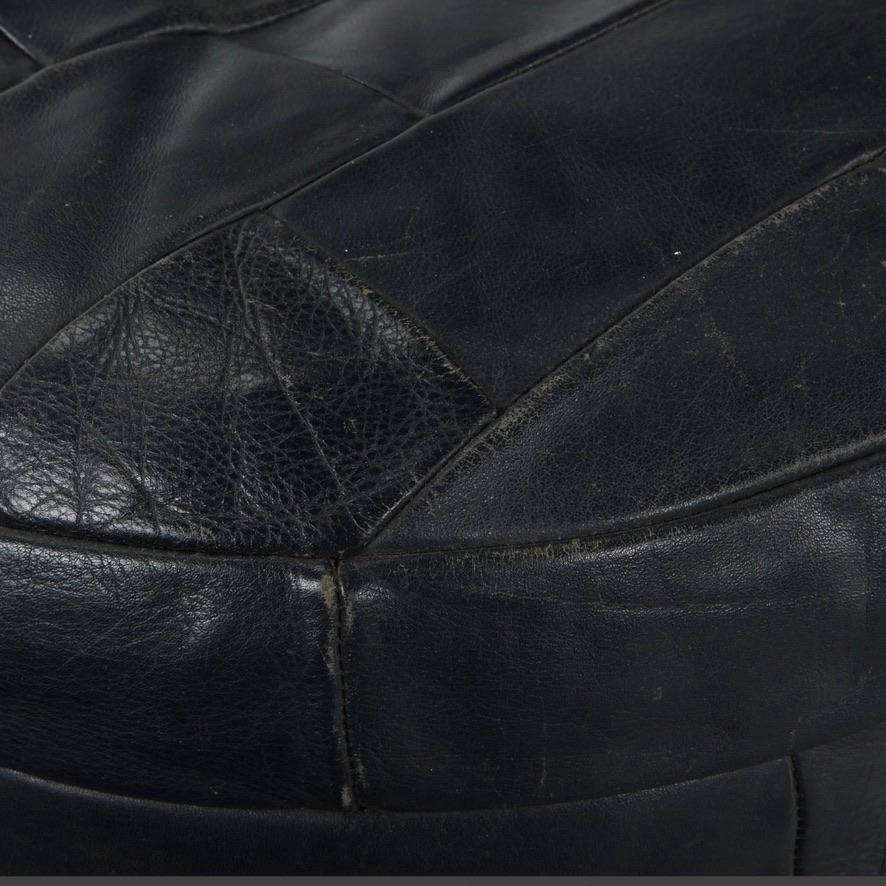 De Sede leather patchwork ottoman, 1960s - view 6