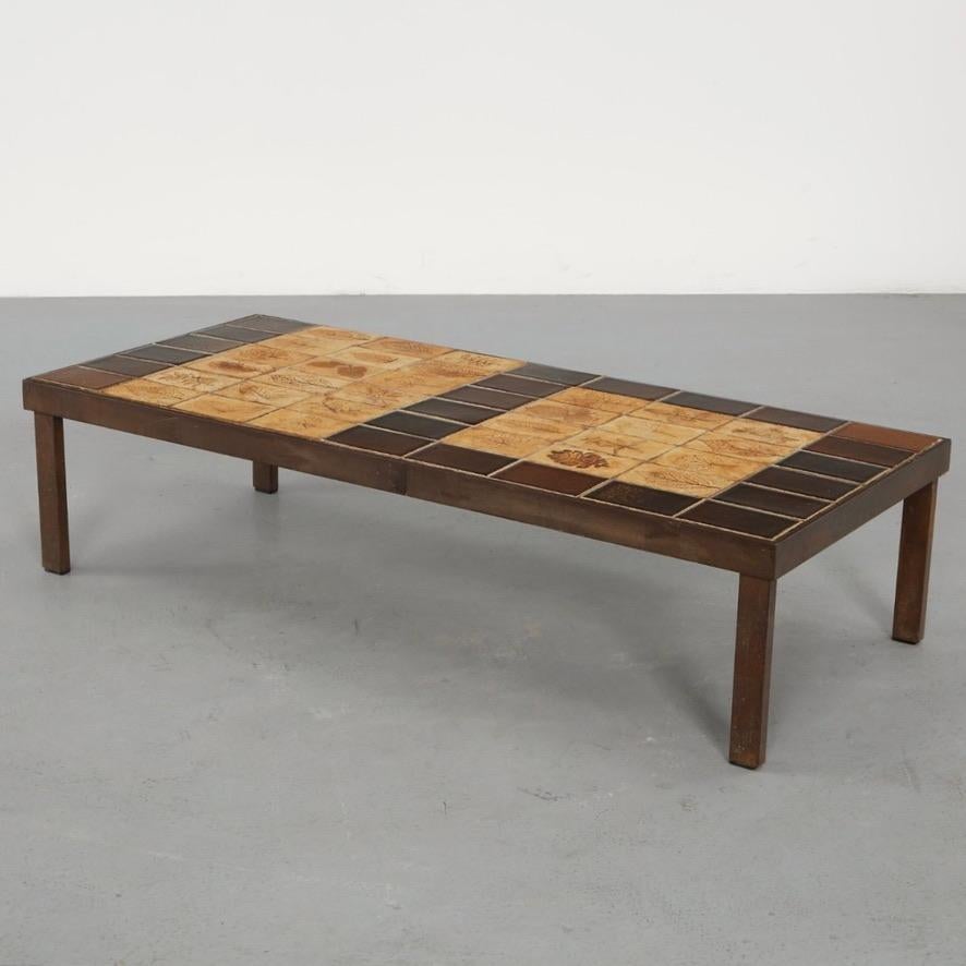 Signed Roger Capron Garrigue coffee table with peripheral botanical tile border, circa 1960 - view 6