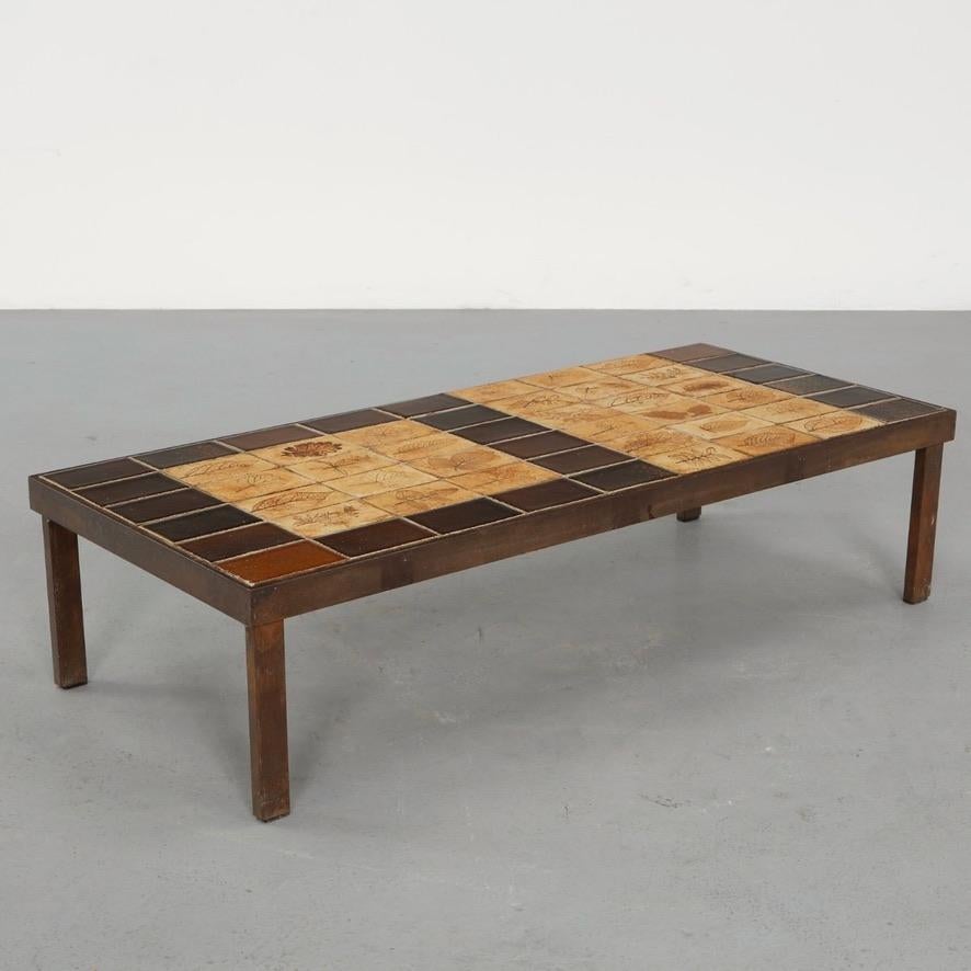 Signed Roger Capron Garrigue coffee table with peripheral botanical tile border, circa 1960 - view 8