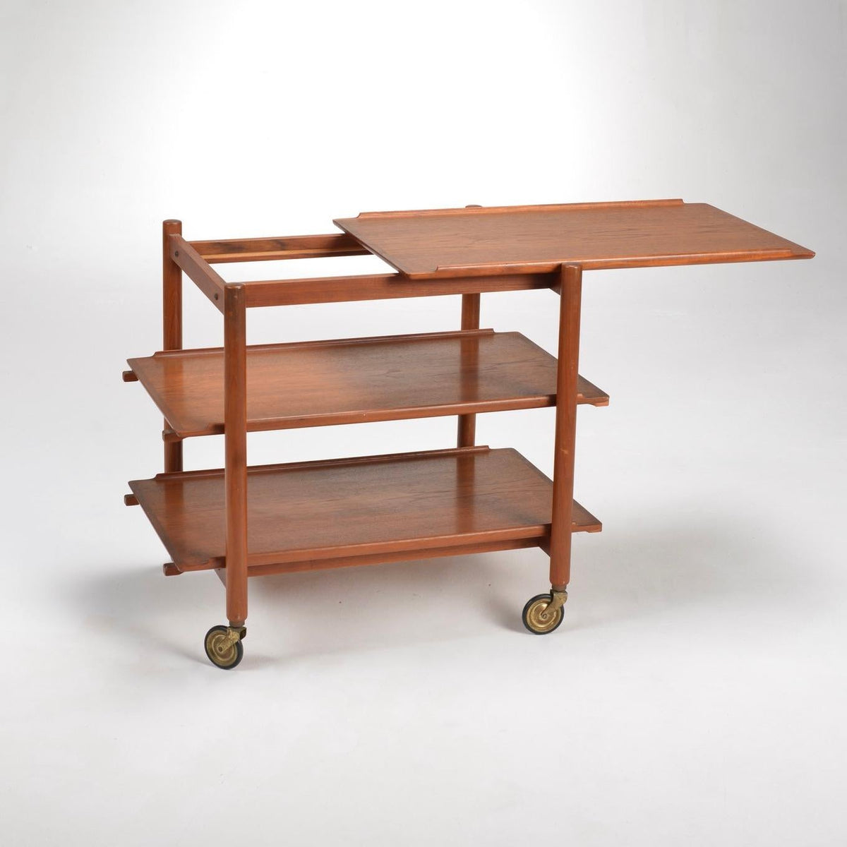 Poul Hundevad Danish teak extendable bar cart circa 1960 - view 4