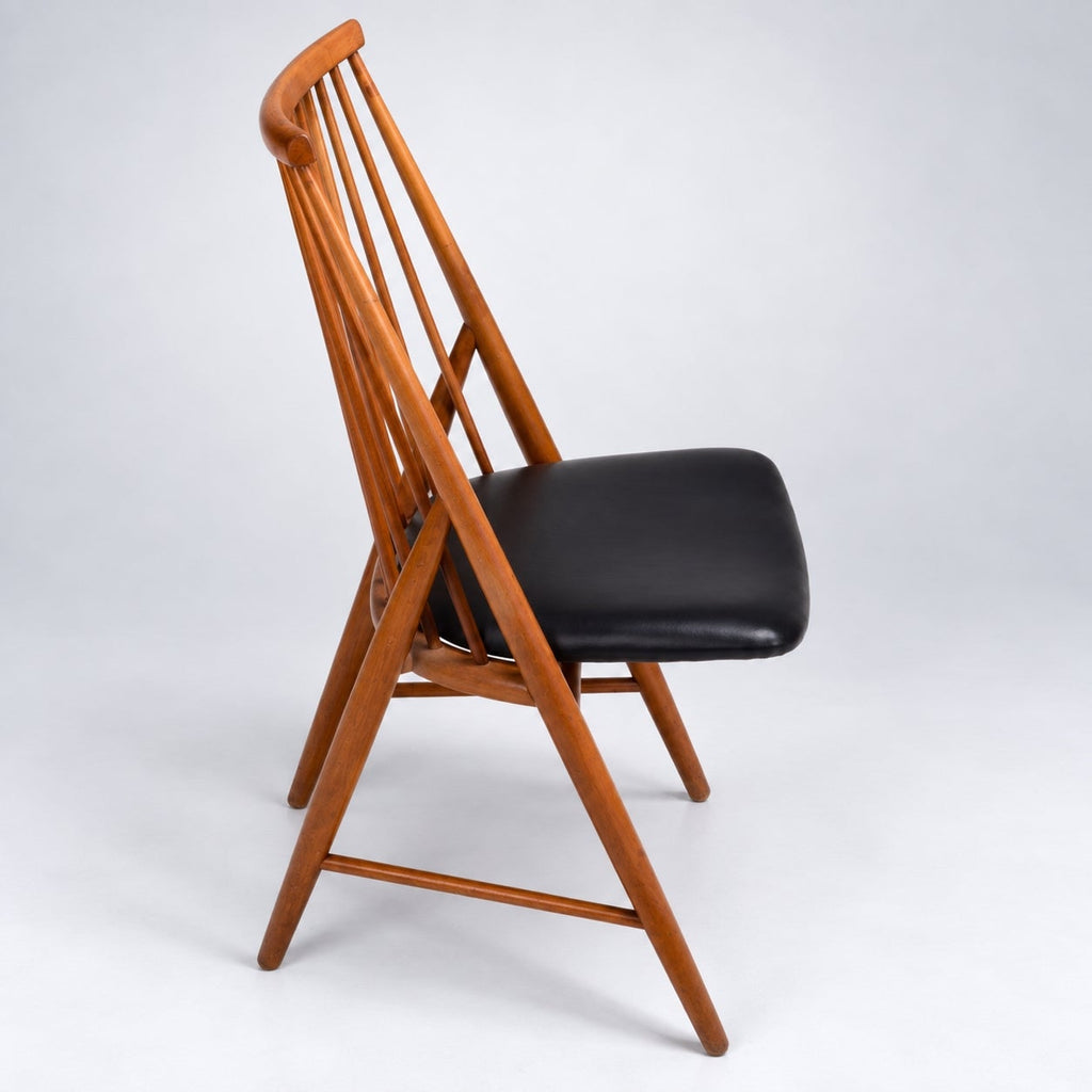 "Flamingo" Spindle Back Chair by Thea Leonard for Nässjö Stolfabrik, c. 1950's - detail 4