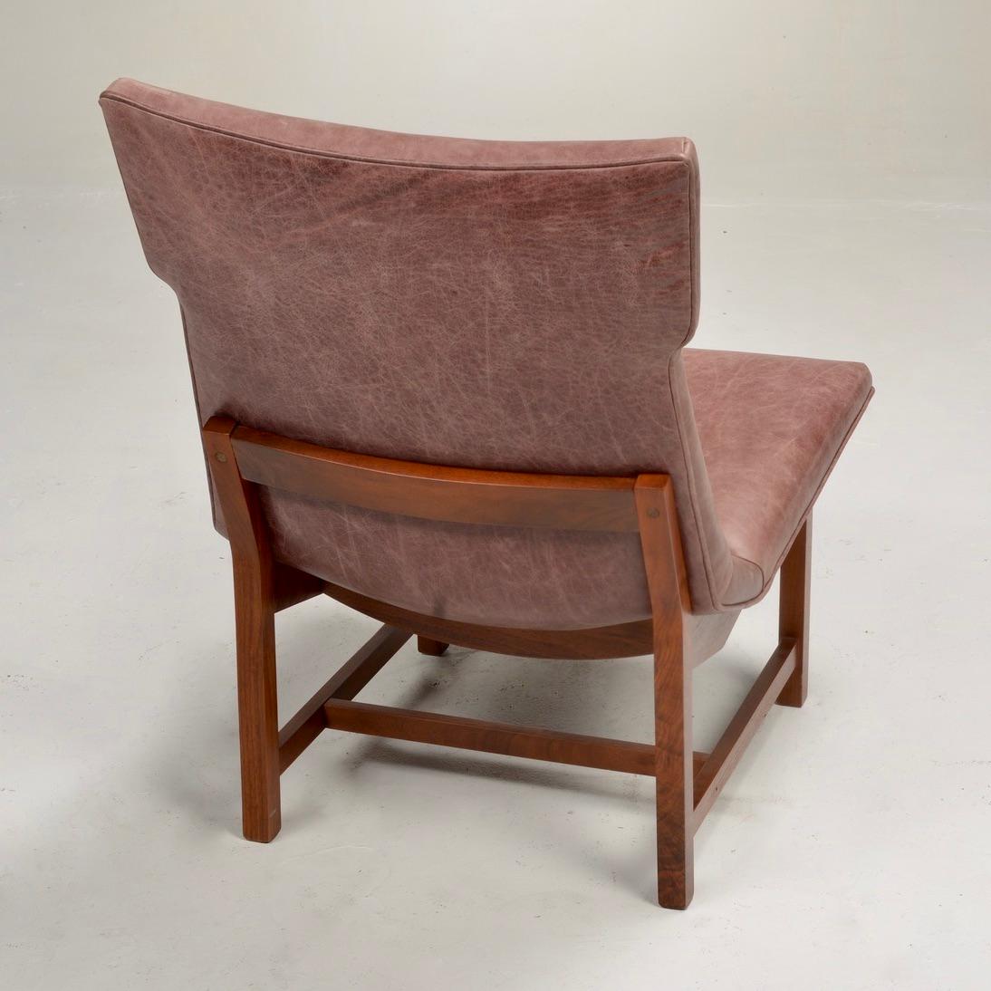 American Modernist leather and walnut lounge chair, circa 1960s - view 4