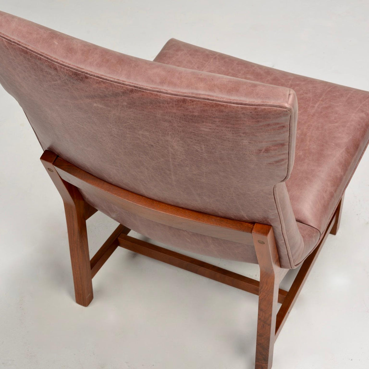 American Modernist leather and walnut lounge chair, circa 1960s - view 5