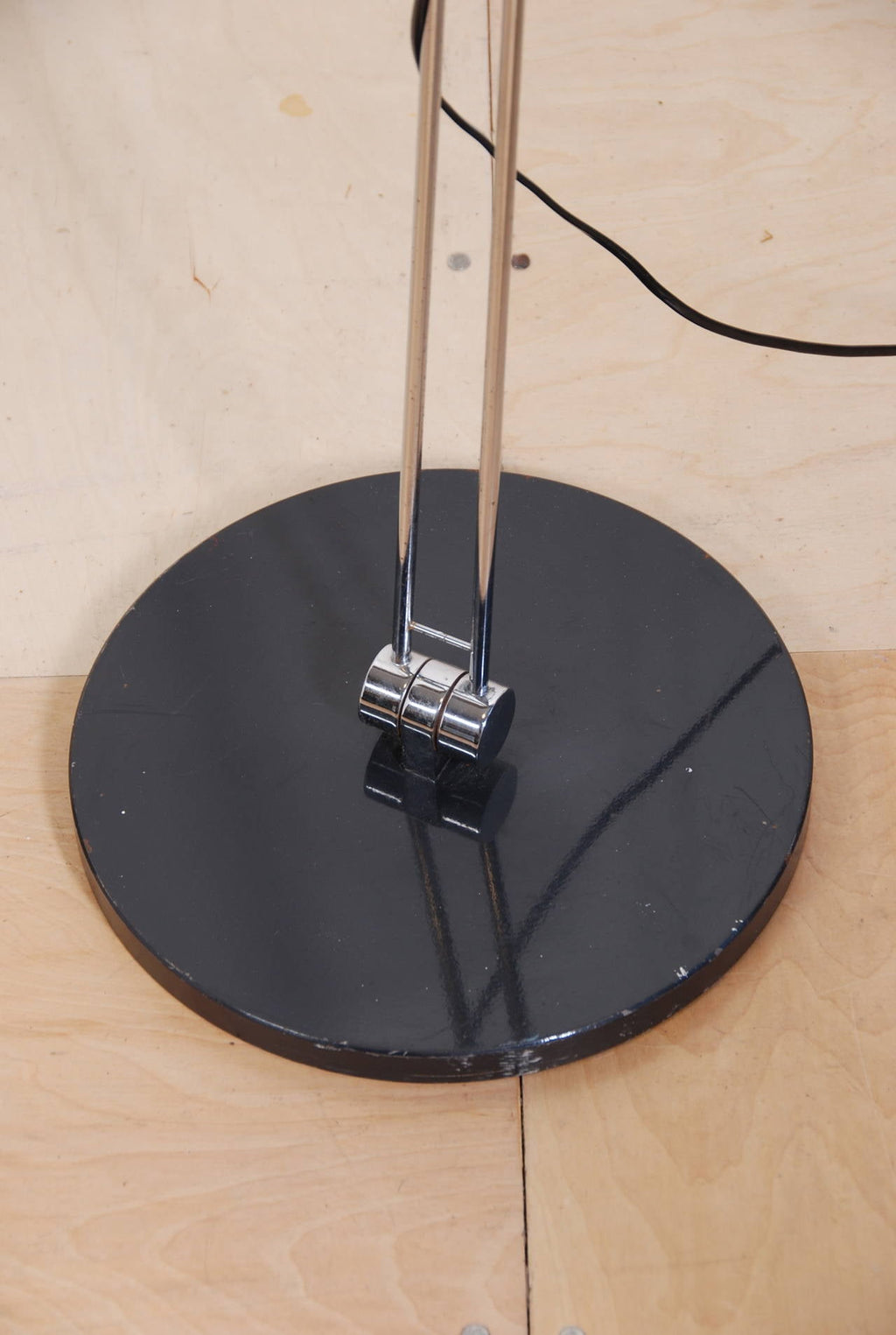 Articulated floor lamp by Rosemarie and Rico Baltensweiler, Switzerland - image 9