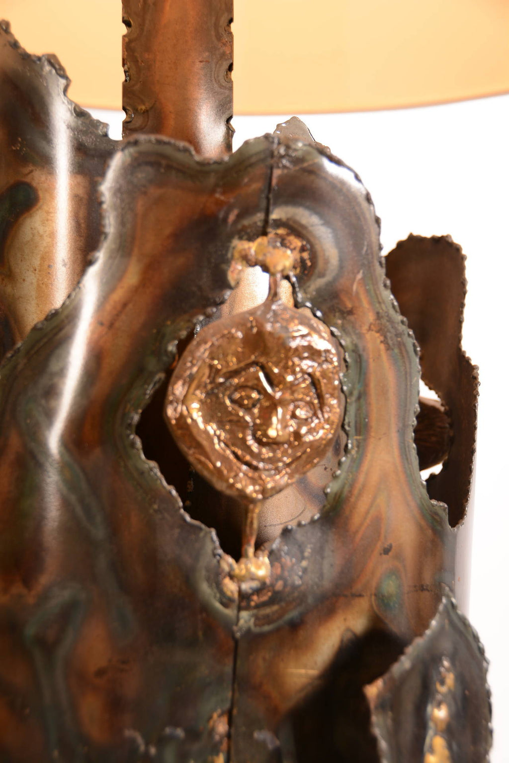 Tom Greene style Brutalist brass and bronze table lamp detail 9
