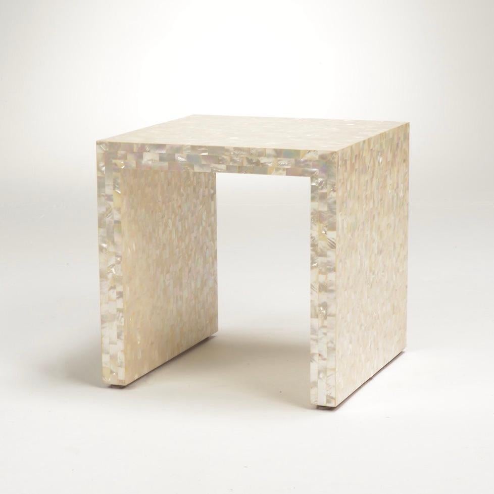 Oscar de la Renta mother of pearl side table detail 2