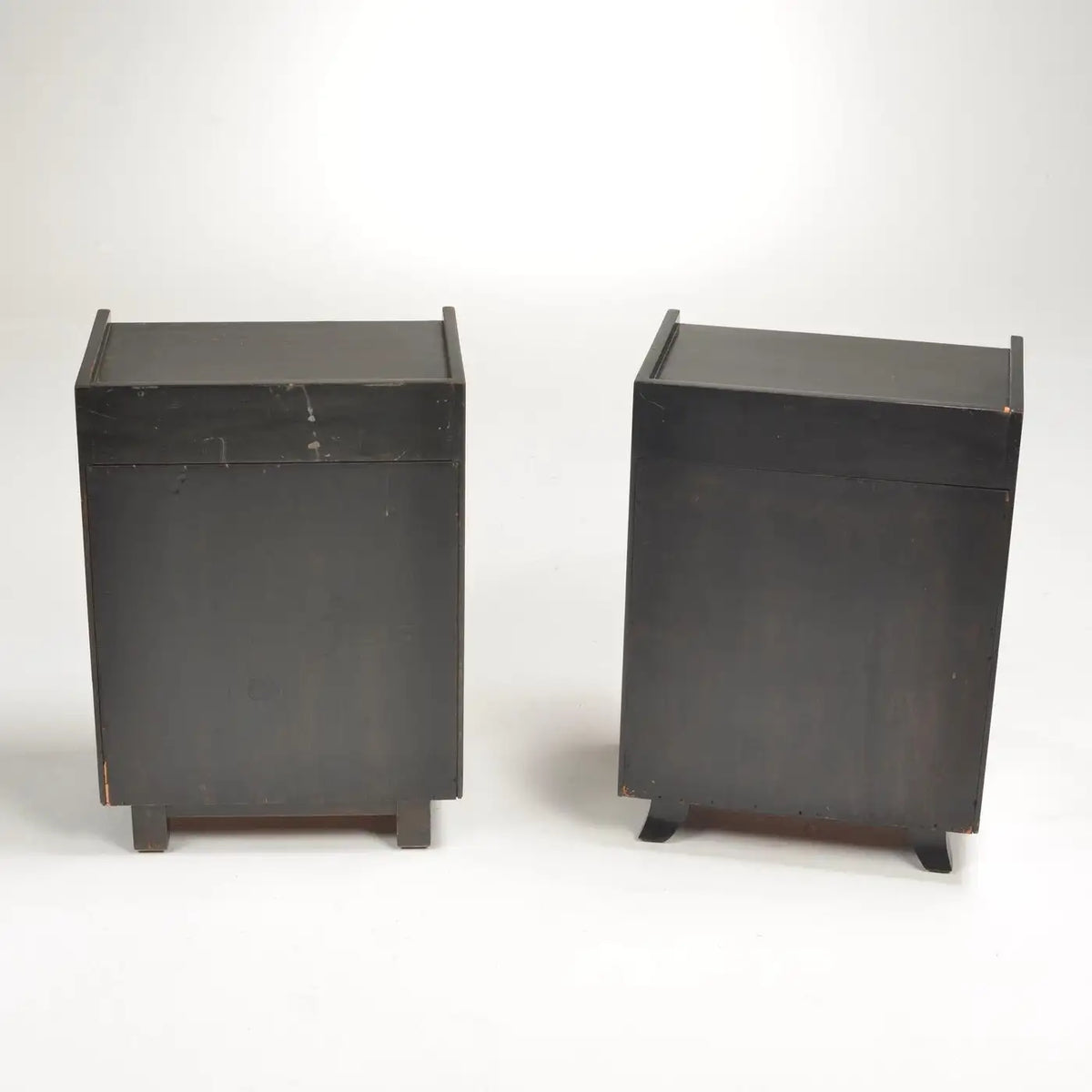 Pair of Nightstands by Gilbert Rohde for Herman Miller