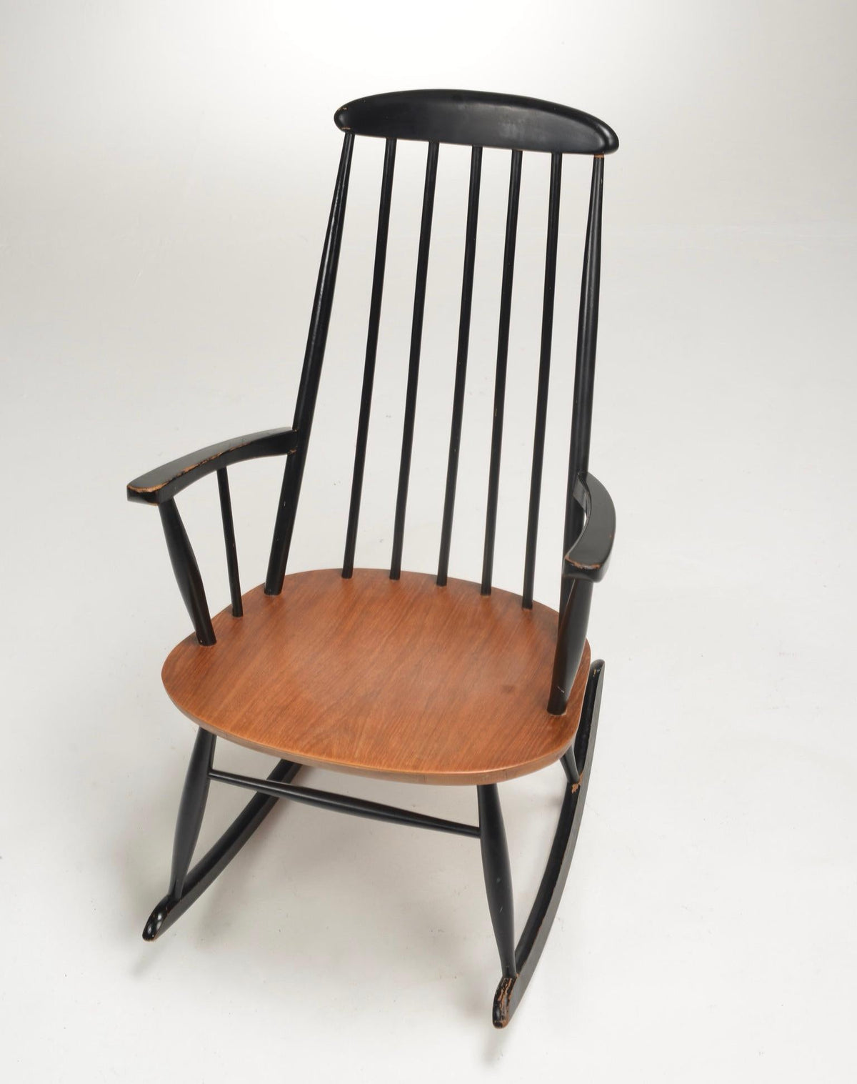 Roland Rainer tall teak rocking chair detail 5