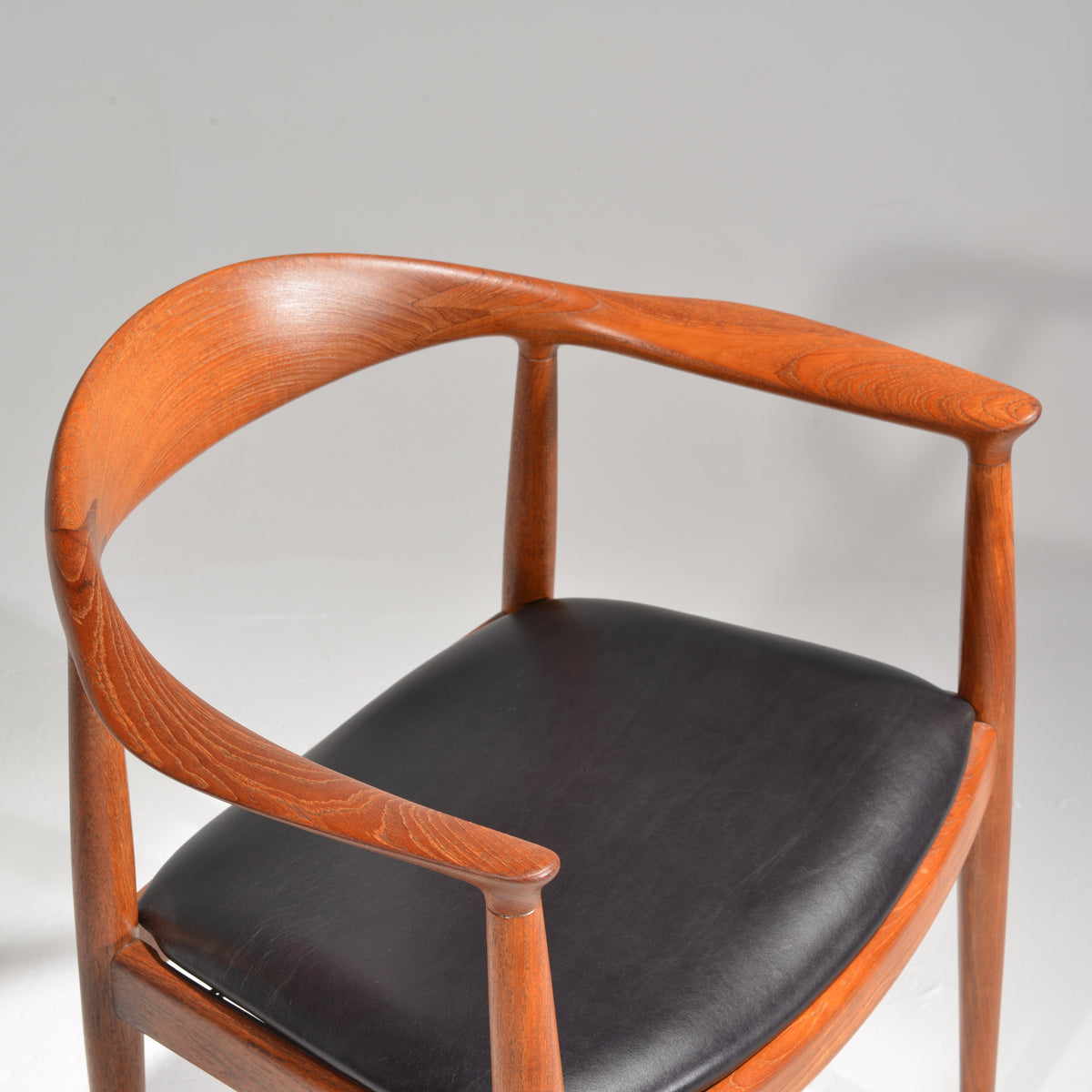 Hans Wegner Round Chair in Teak