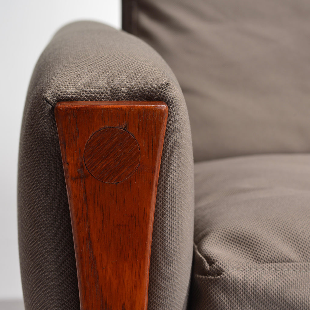 Hans Wegner Arne Poulsen AP62 teak loveseat detail 6