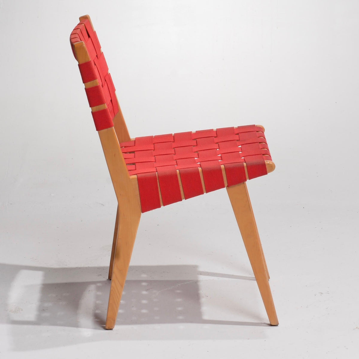 Jens Risom Knoll red webbed side chair detail 2