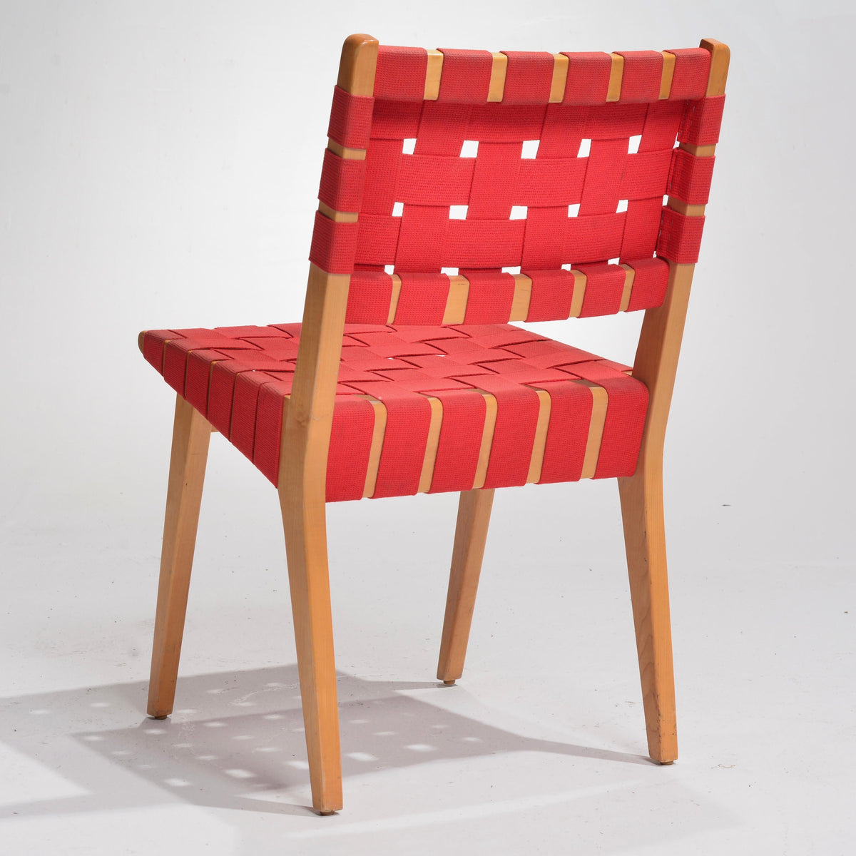 Jens Risom Knoll red webbed side chair detail 5