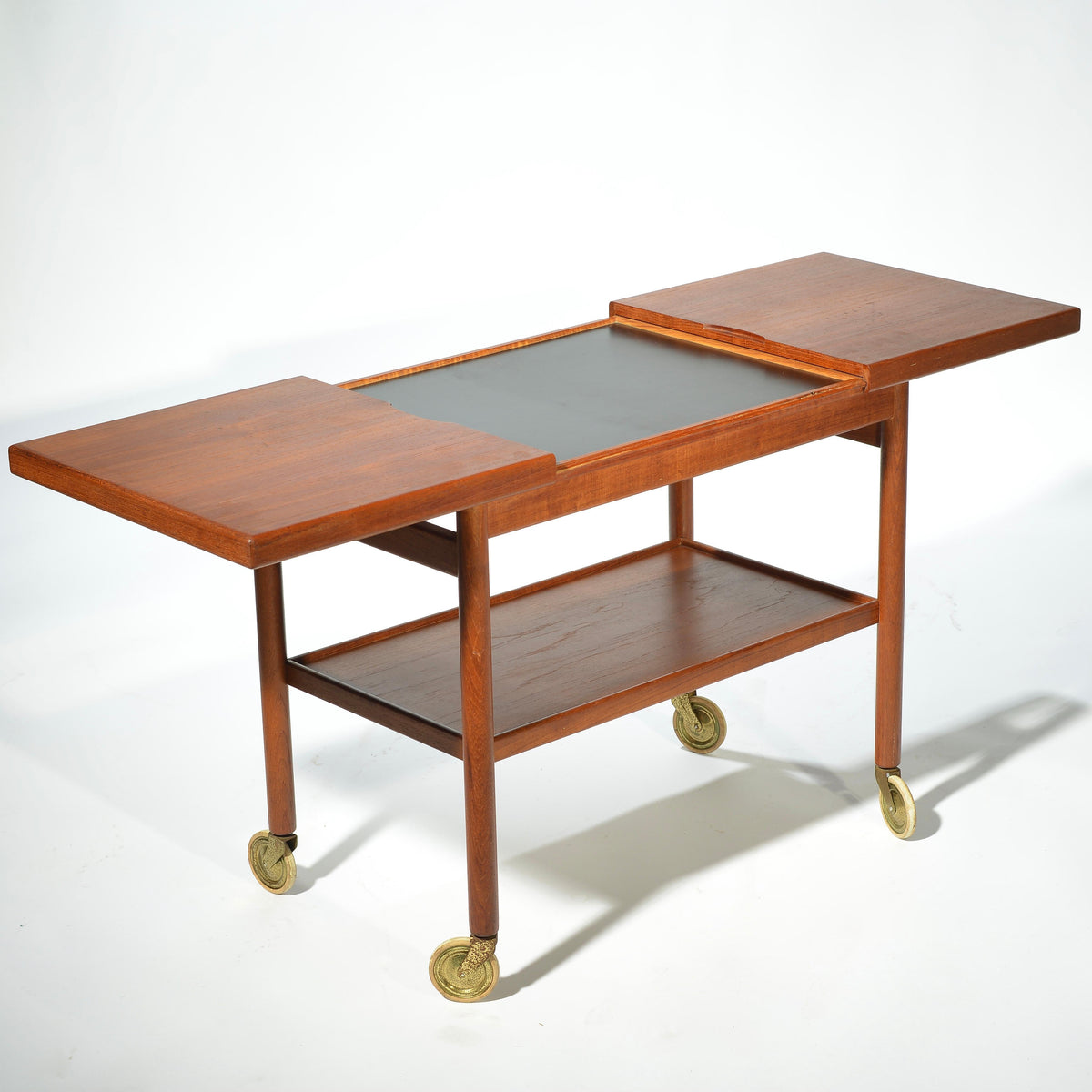 Kurt Østervig expanding teak serving cart for Jason Møbler detail 7