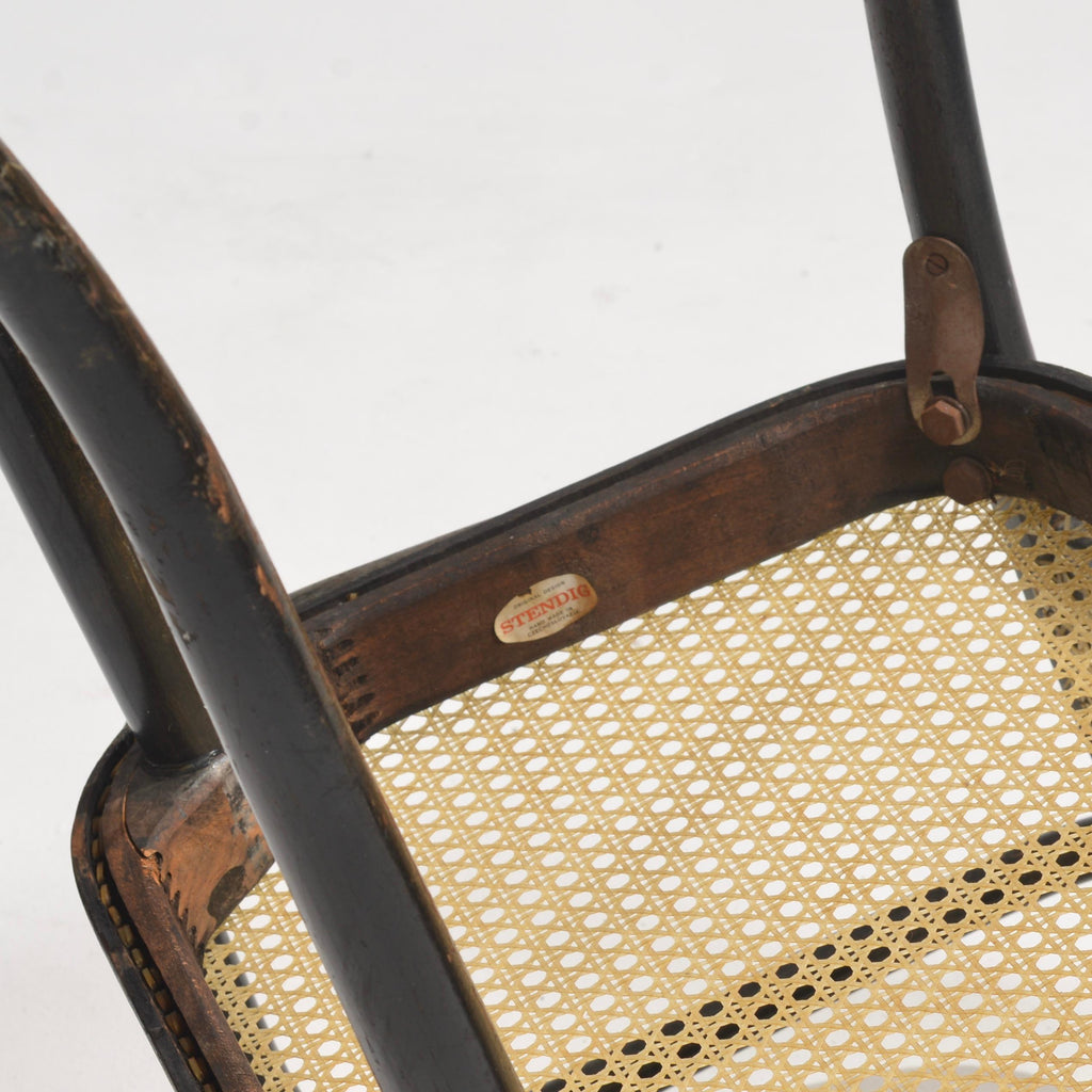 Josef Hoffmann Prague Model 811 black bentwood chair detail 14