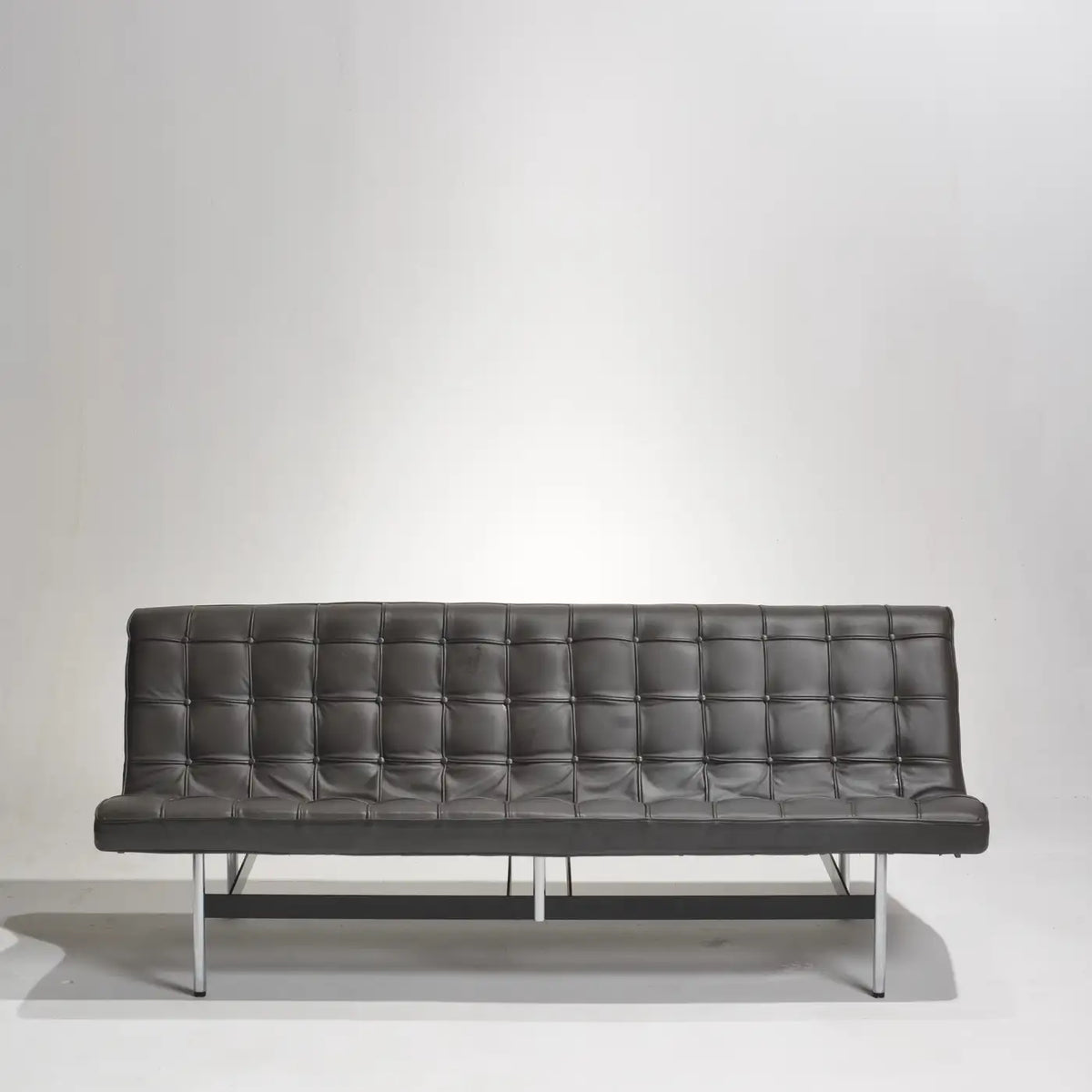 “New York” Charcoal Gray Sofa by Katavolos, Littell & Kelley
