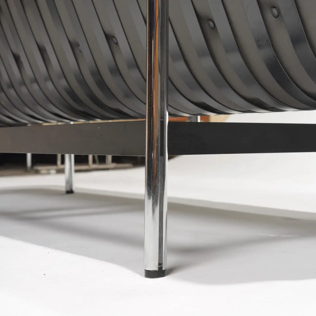 “New York” Charcoal Gray Sofa by Katavolos, Littell & Kelley