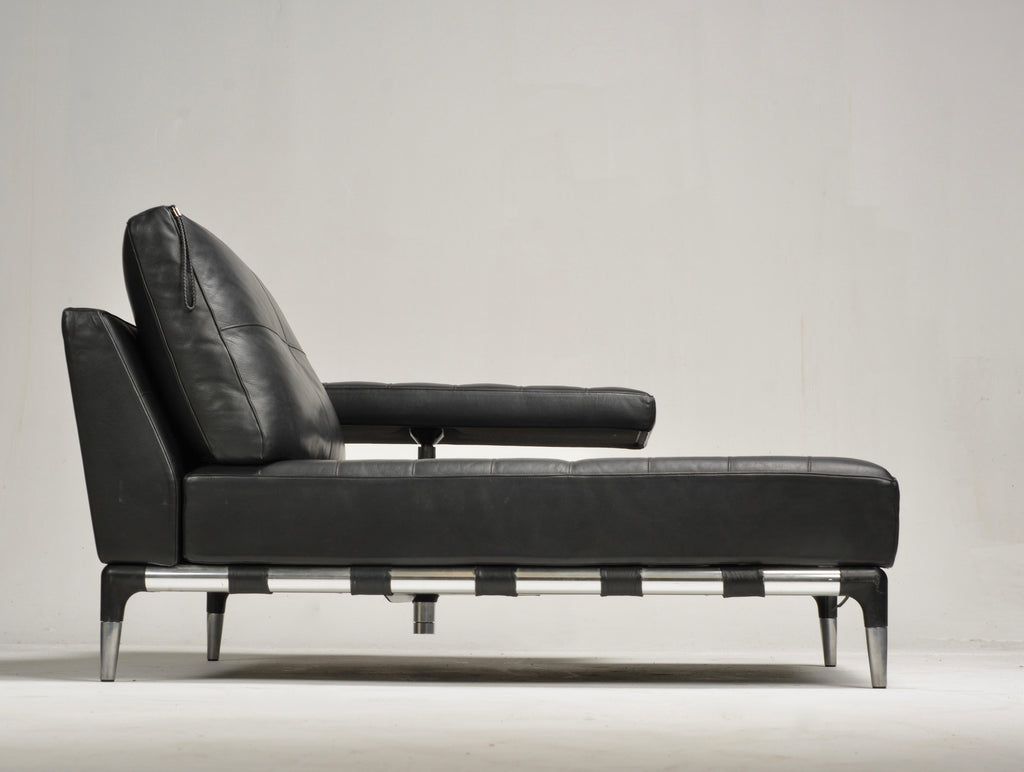 Philippe Starck Privé leather chaise longue for Cassina detail 6