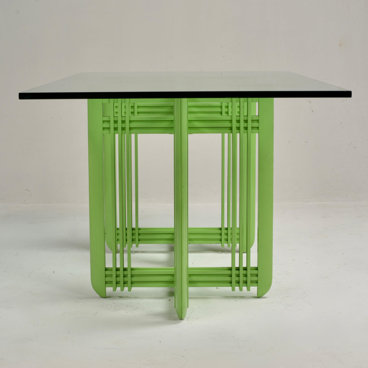 1990s Post-Modern maple and beveled glass dining table detail 17