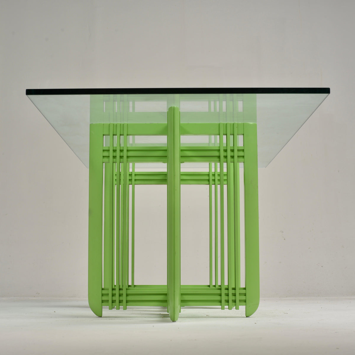 1990s Post-Modern maple and beveled glass dining table detail 18
