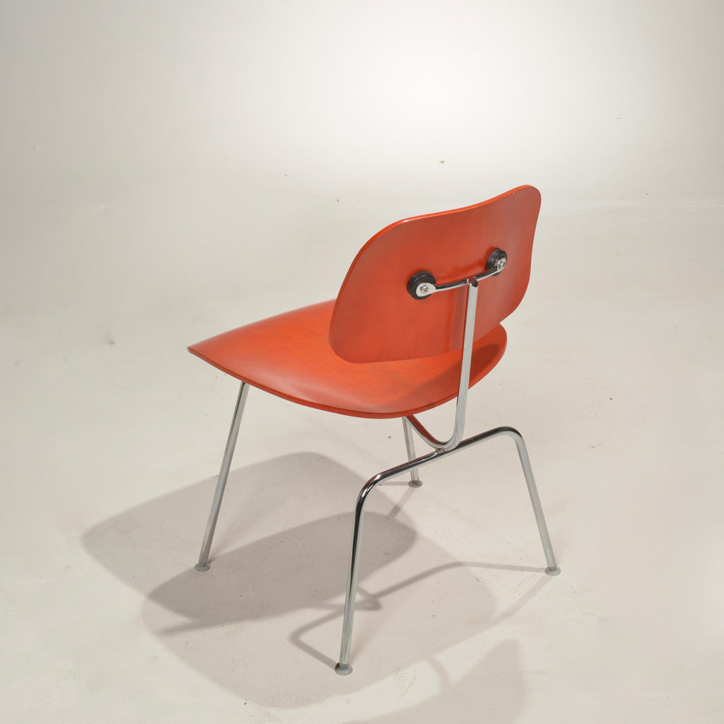 Charles and Ray Eames DCM molded plywood chair for Herman Miller, 1970 - view 12