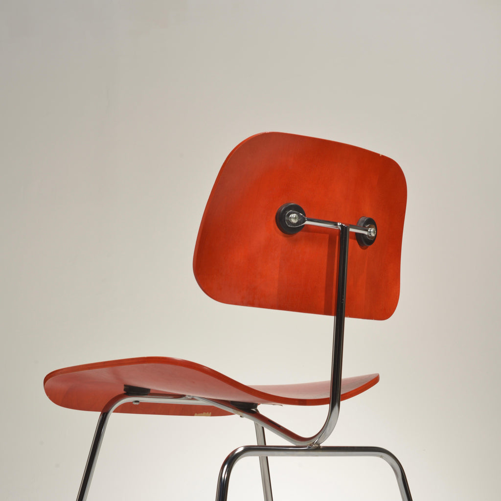 Charles and Ray Eames DCM molded plywood chair for Herman Miller, 1970 - view 13