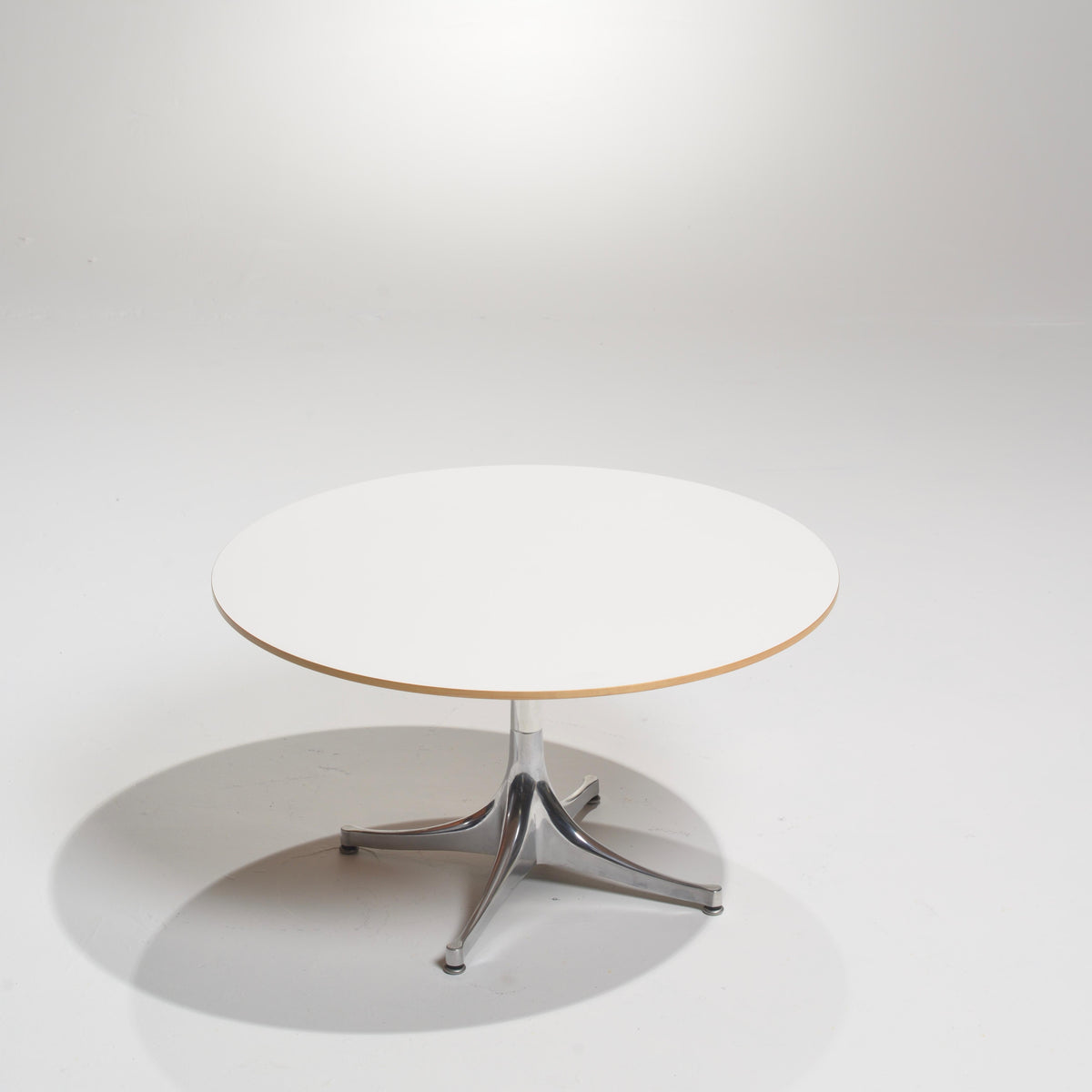 George Nelson Herman Miller white pedestal coffee table detail 2