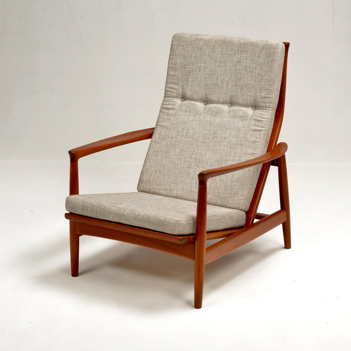 Folke Ohlsson Stanford teak armchair for DUX detail 7