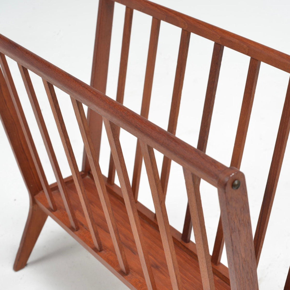 Danish Modern teak magazine rack circa 1960 - image 7