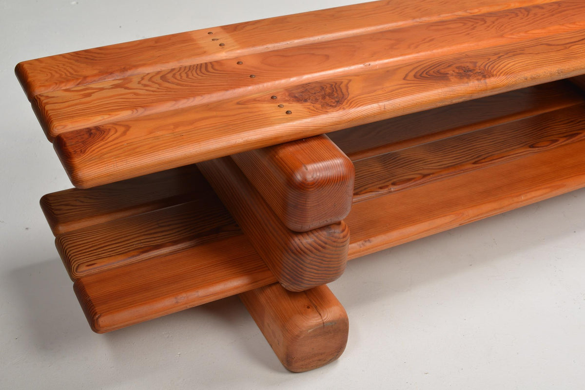 Paul Maull sculptural pine shelving detail 3