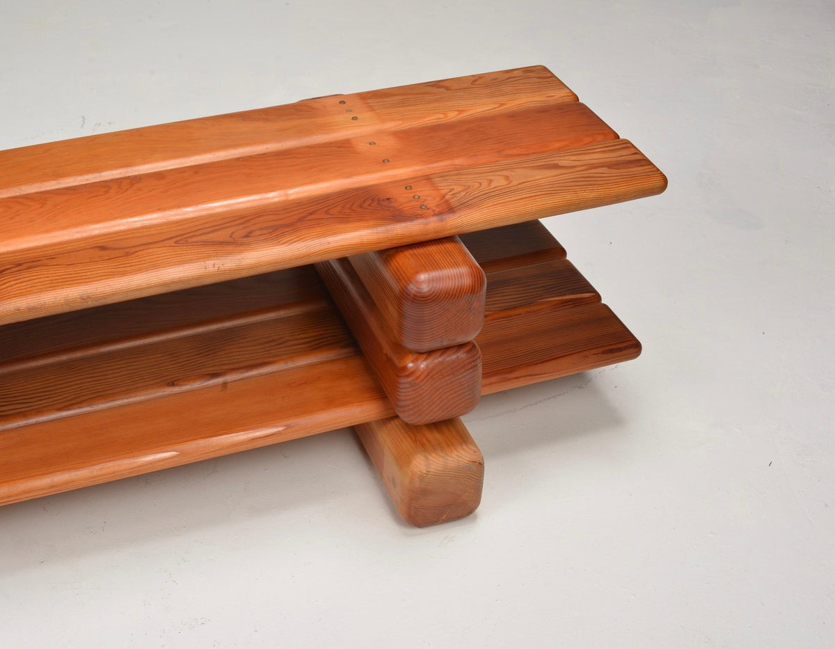 Paul Maull sculptural pine shelving detail 4