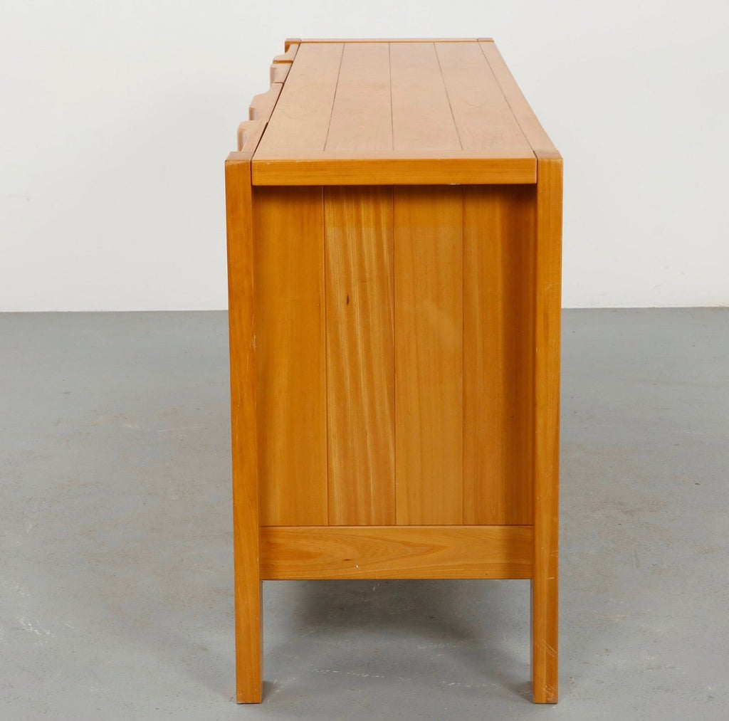 Maison Regain elm sideboard detail 5