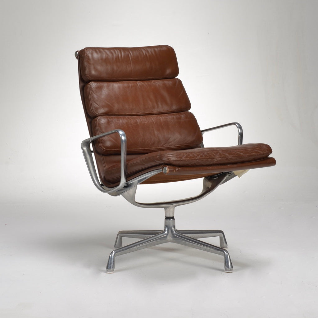 Herman Miller Eames Soft Pad Executive Lounge Chair