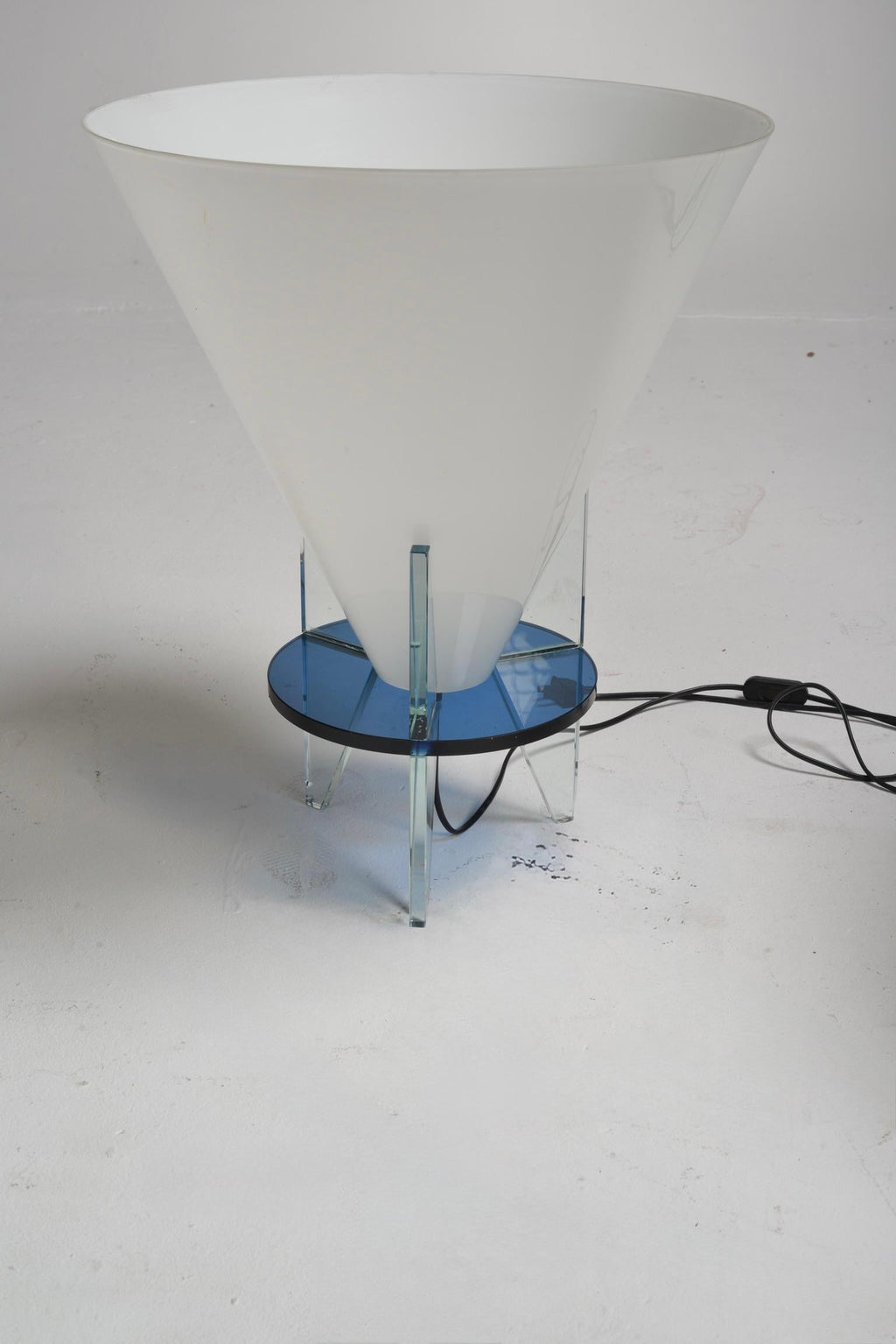 Rodolfo Dordoni Otero 2748 Fontana Arte table lamp detail 5