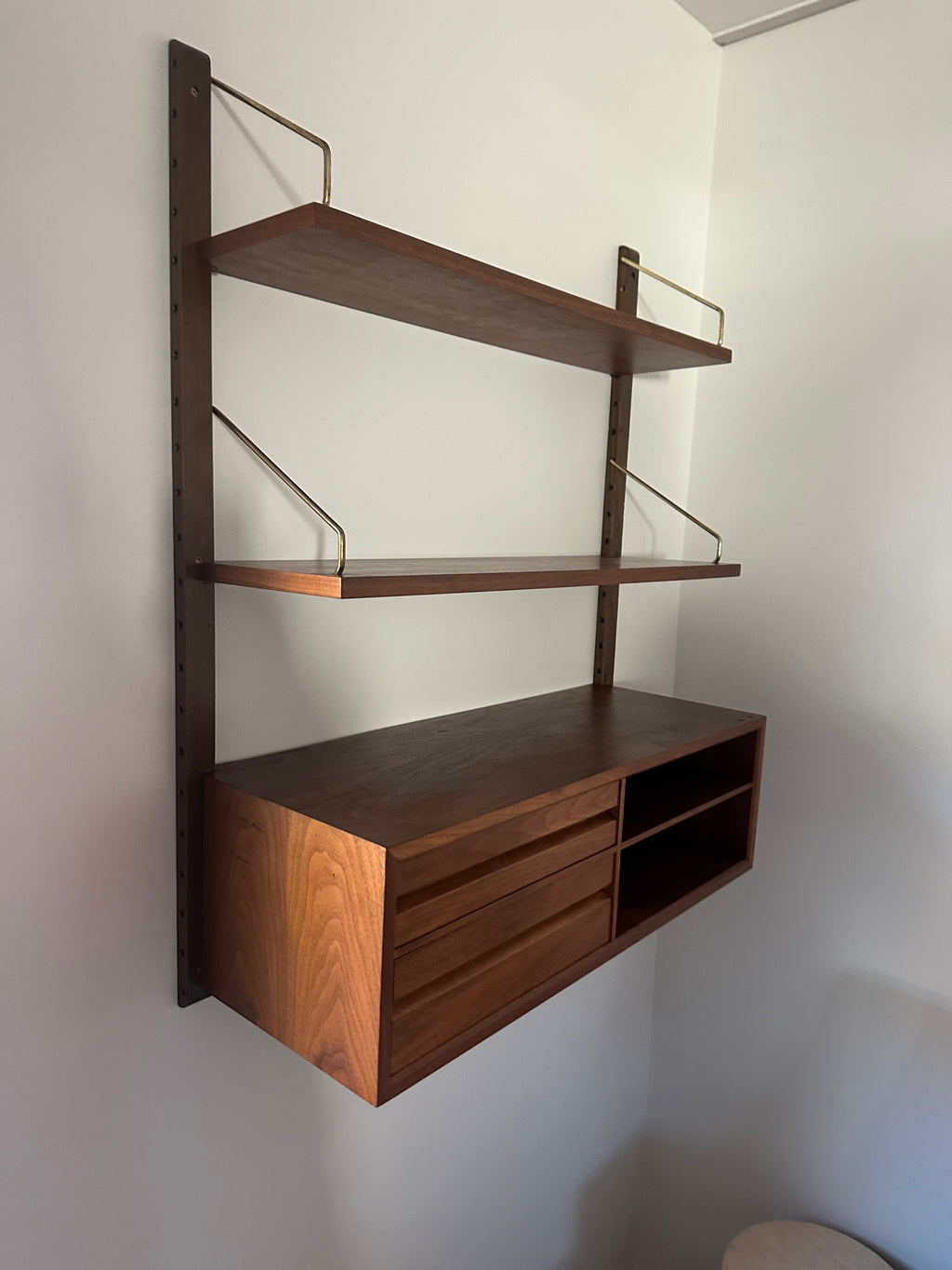 Cado Royal - Walnut