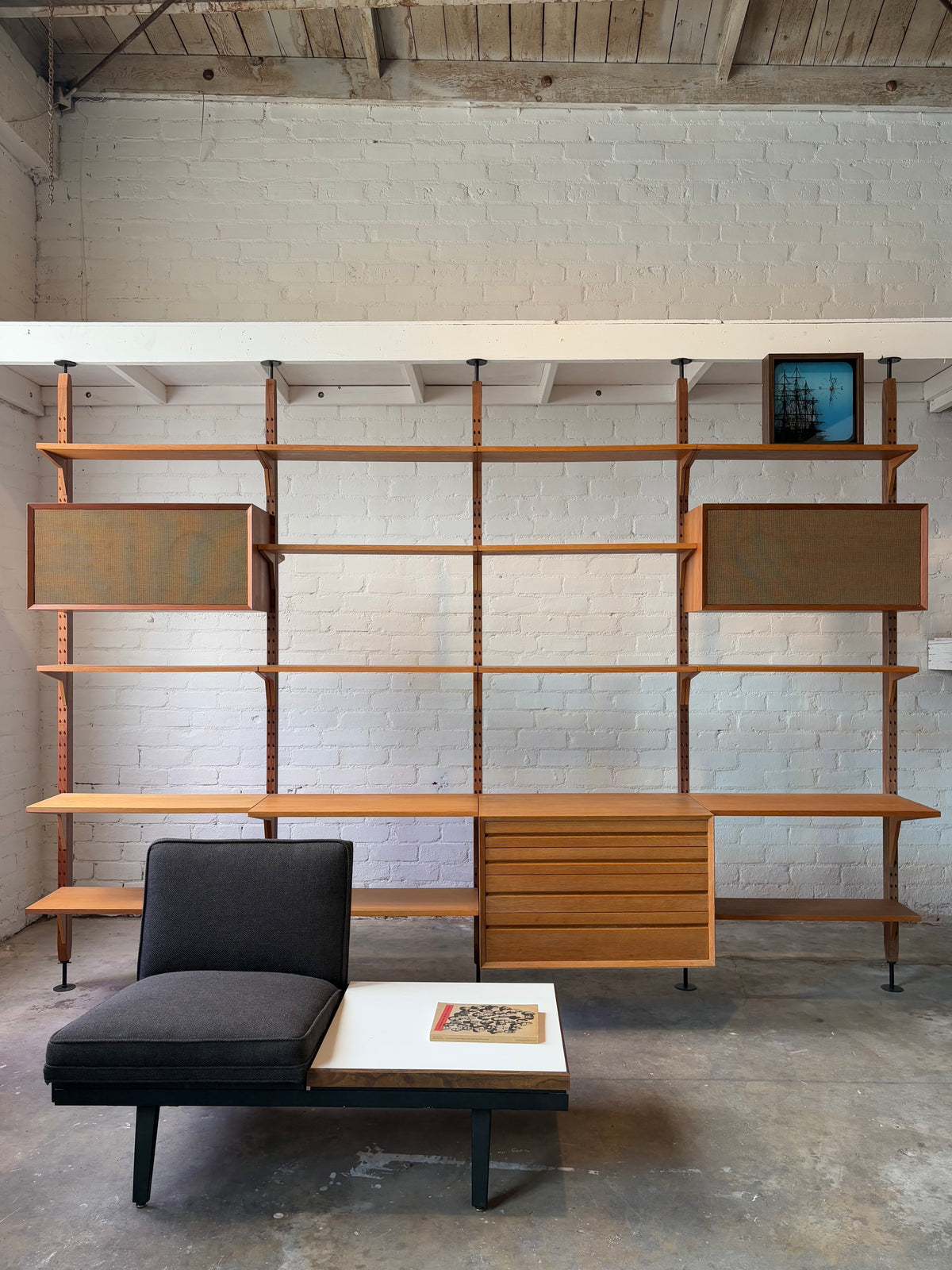 Cado System - White Oak