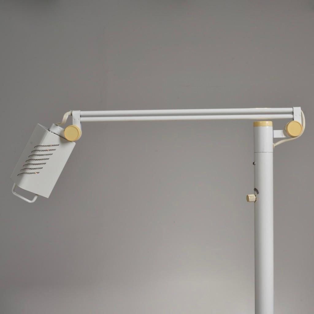 Italian Post-Modern adjustable floor lamp, circa 1980s - image 7