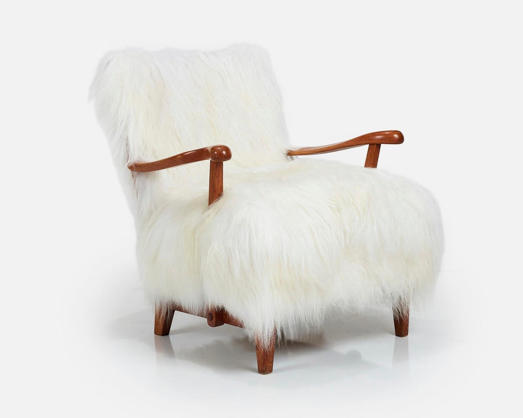 Elias Svedberg 1939 Swedish lounge chair pair detail 3